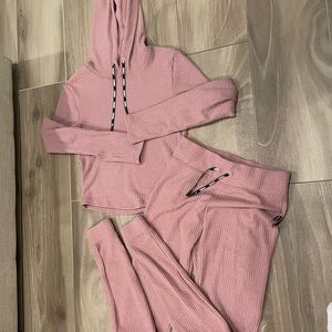 STRONGER lounge set- dusty pink